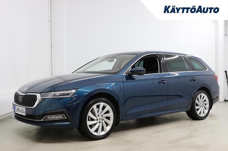 Käytetty Skoda Octavia Style 150 HP (110 kW) 2021 Sininen Farmari