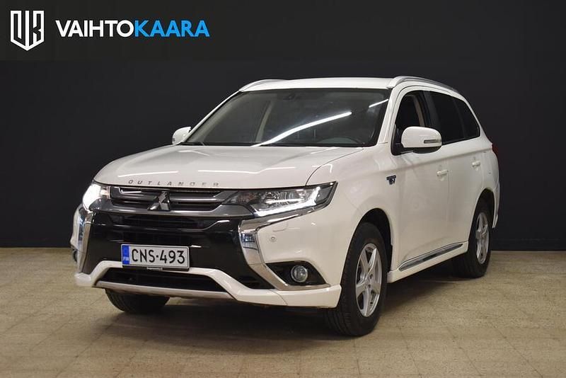 Käytetty 2016 Mitsubishi Outlander P-HEV Instyle Katumaasturi | 13 800 € (Perustarjous) - Kuva 1/2