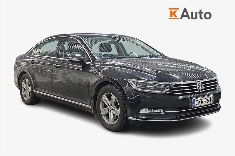 Käytetty VW Passat Highline 150 HP (110 kW) 2017 Musta Sedan