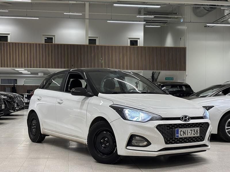 Käytetty Hyundai i20 Comfort 101 HP (74 kW) 2019 Viistoperä