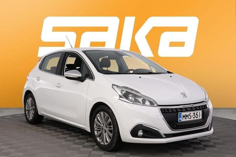Käytetty Peugeot 208 Allure 82 HP (60 kW) 2017 Viistoperä