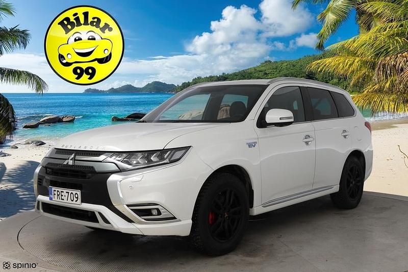 Käytetty Mitsubishi Outlander P-HEV 224 HP (164 kW) 2019 Katumaasturi