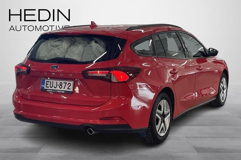 Käytetty Ford Focus 99 HP (72 kW) 2022 Farmari