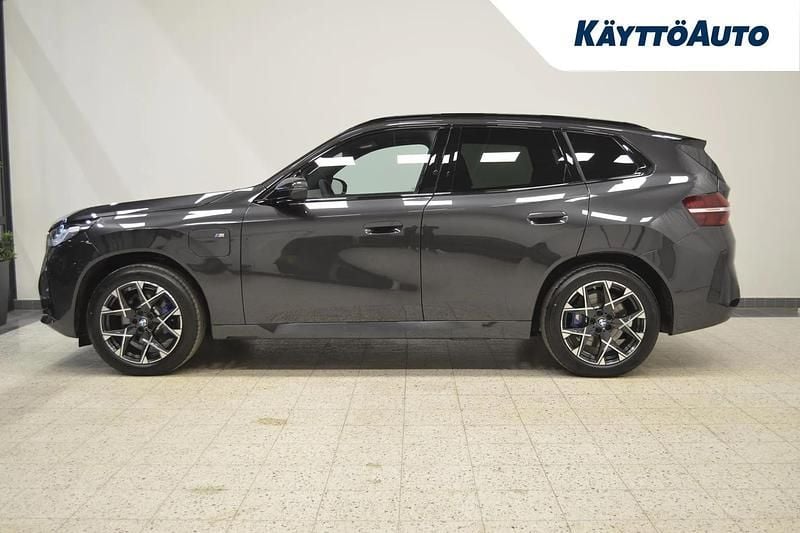 Uusi BMW X3 Shadowline 299 HP (219 kW) 2025 Sophistograu brillia Katumaasturi