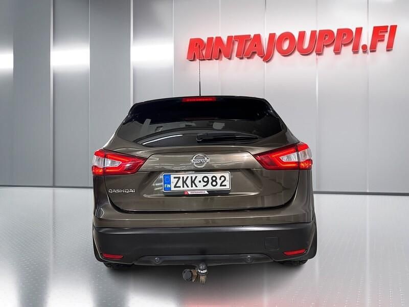 Käytetty Nissan Qashqai 360º 131 HP (96 kW) 2015 Katumaasturi
