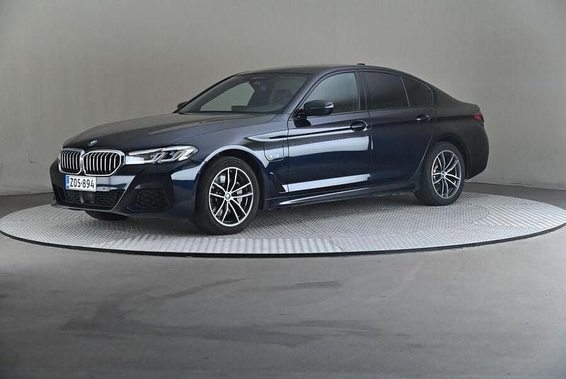 Käytetty 2023 BMW 530e M Sport Sedan | 30 800 € (Perustarjous) - Kuva 1/4