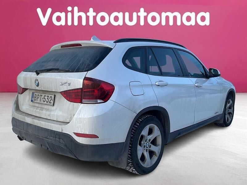 Käytetty BMW X1 Sport Line 184 HP (135 kW) 2013 Katumaasturi