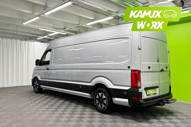 Käytetty VW Crafter 177 HP (130 kW) 2018 Hopea / harmaa Van