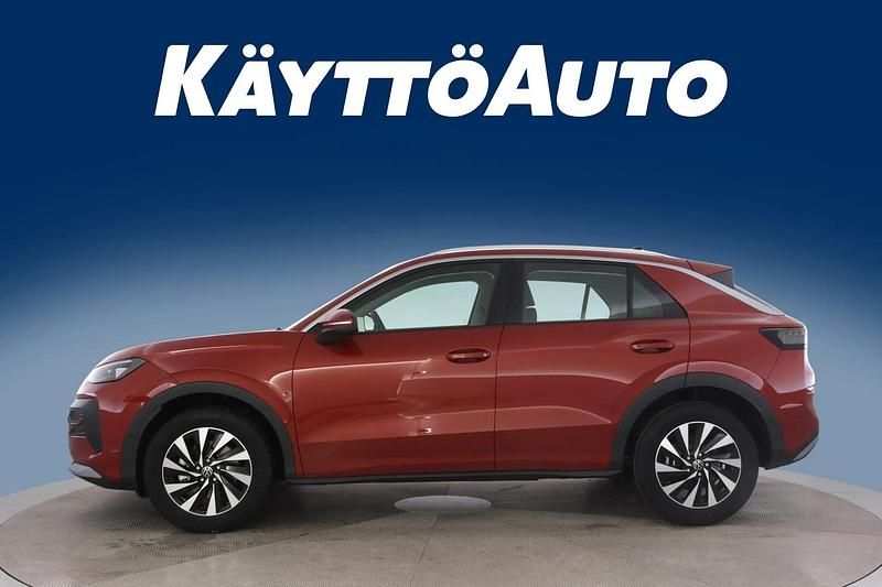 Uusi VW T-Roc Style 116 HP (85 kW) 2026 Savannagelb Katumaasturi