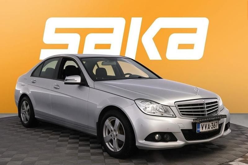 Käytetty 2013 Mercedes C200 Business Sedan | 10 980 € (Hyvä tarjous) - Kuva 1/3