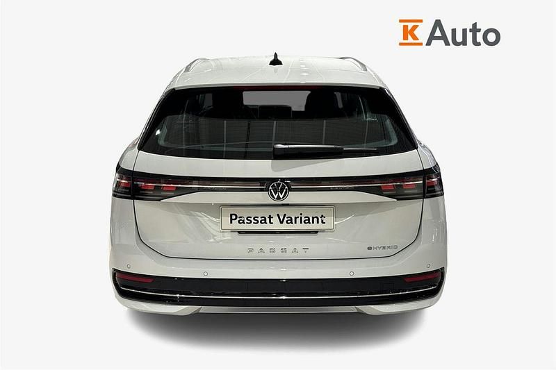 Uusi VW Passat Elegance 201 HP (147 kW) 2026 Valkoinen Farmari