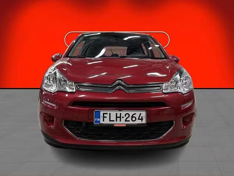 Käytetty Citroën C3 Comfort 82 HP (60 kW) 2014 Punainen Viistoperä
