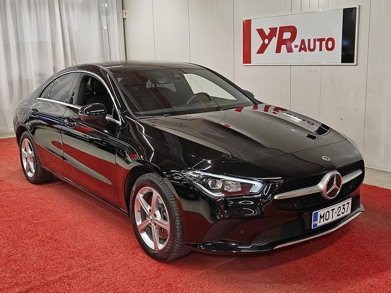 Käytetty 2023 Mercedes CLA250e Business Sedan | 28 800 € - Kuva 1/4