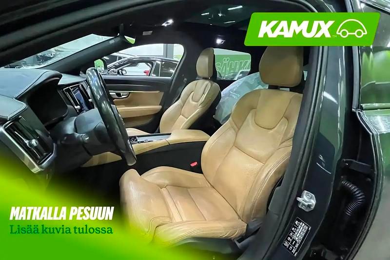 Käytetty Volvo V90 CC Pro 235 HP (172 kW) 2017 Hopea / harmaa Farmari
