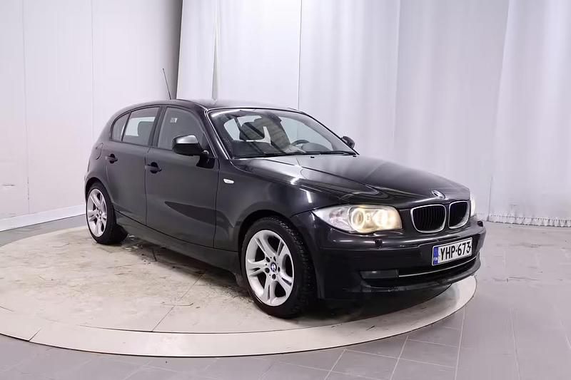 Käytetty BMW 118 Comfort Edition 2011 Viistoperä