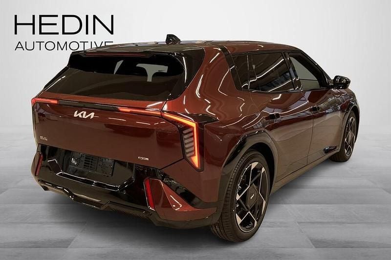 Uusi Kia EV4 GT-Line 150 kW (204 HP) 2025 Viistoperä