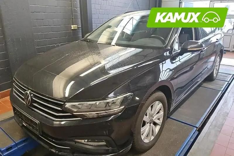 Käytetty VW Passat Business 150 HP (110 kW) 2023 Musta Farmari