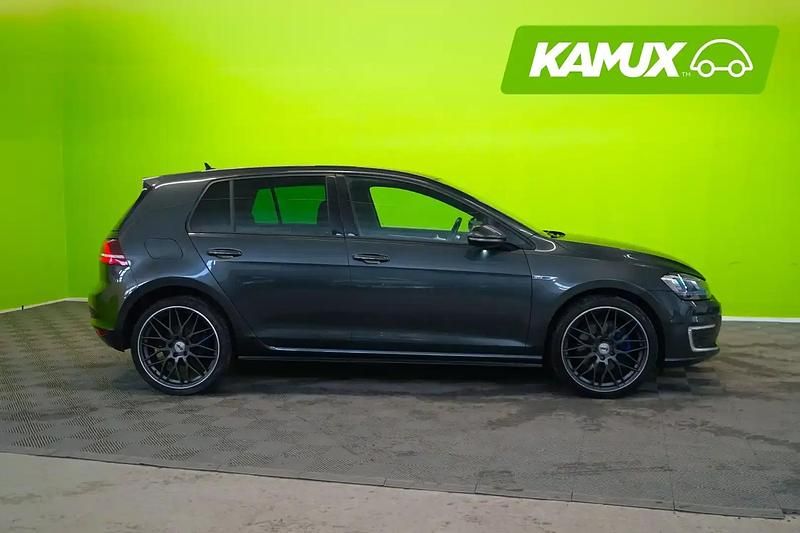 Käytetty VW Golf VII 150 HP (110 kW) 2015 Hopea / harmaa Farmari