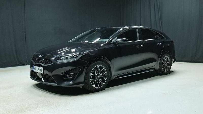 Käytetty Kia ProCeed GT-Line 159 HP (116 kW) 2023 Musta Farmari