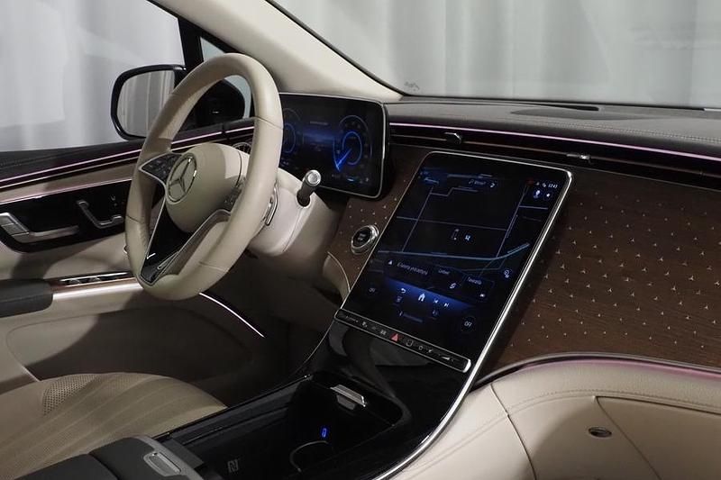 Käytetty Mercedes EQS450+ Premium 264 kW (360 HP) 2023 Katumaasturi