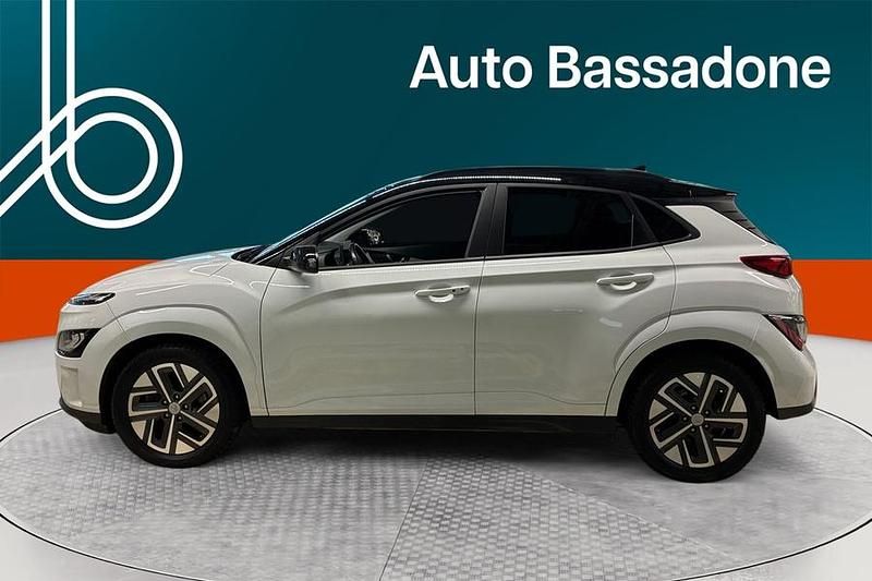 Käytetty Hyundai Kona Style 150 kW (204 HP) 2021 Katumaasturi