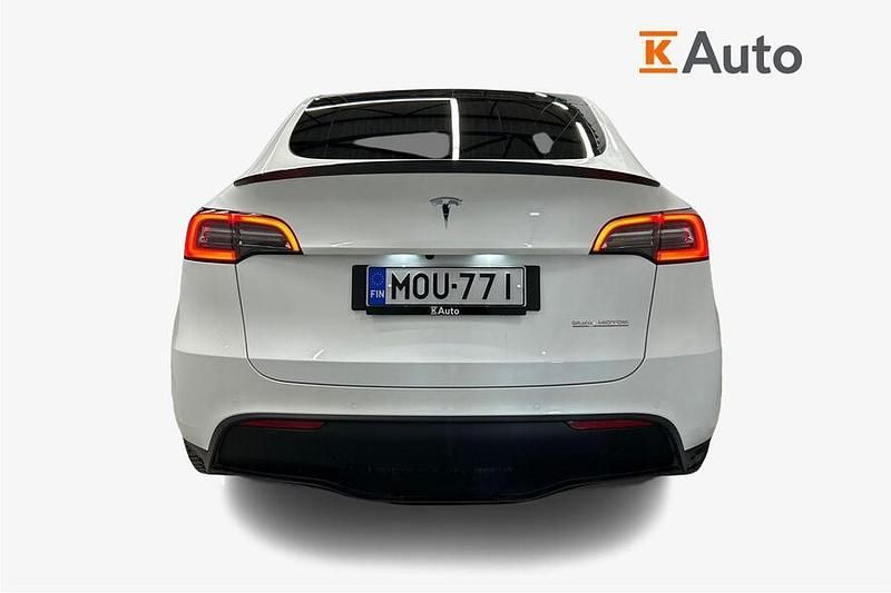 Käytetty Tesla Model Y Performance 336 kW (457 HP) 2022 Katumaasturi