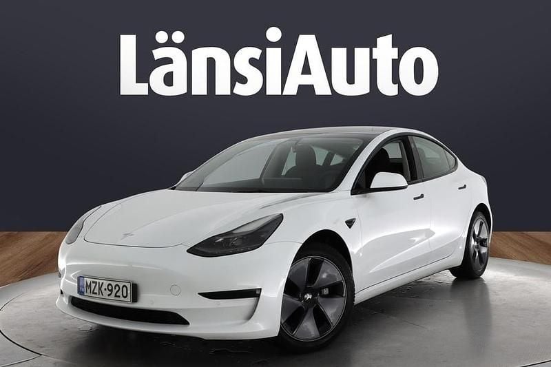 Käytetty Tesla Model 3 Standard Range Plus 208 kW (283 HP) 2021 Sedan
