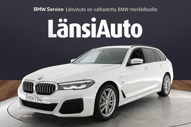 Käytetty BMW 530e M Sport 292 HP (214 kW) 2022 Valkoinen Farmari