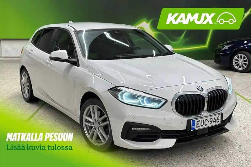 Valkoinen Käytetty 2022 BMW 116 Viistoperä | 21 990 € - Kuva 1/4