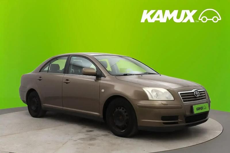 Ruskea Käytetty 2003 Toyota Avensis Terra Sedan | 3 490 € (Perustarjous) - Kuva 1/4