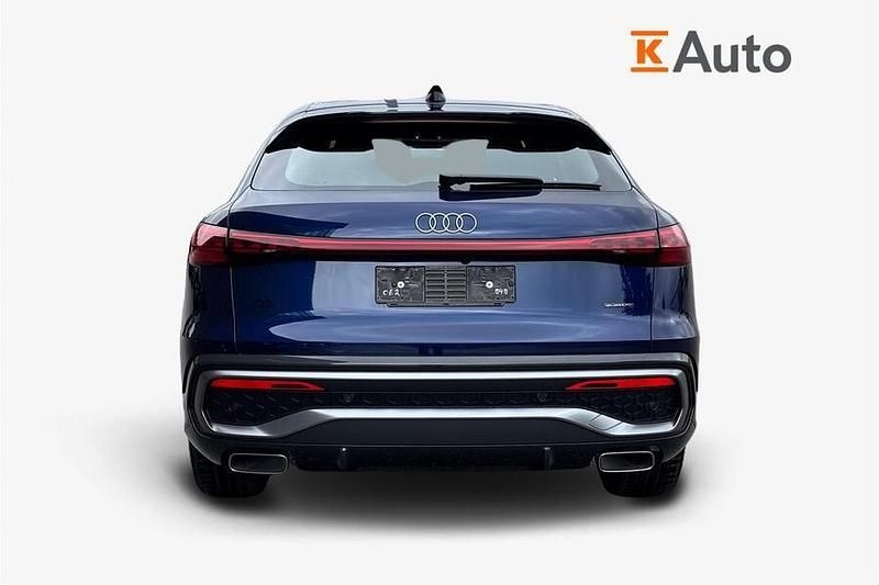 Käytetty Audi Q5 Sportback Advanced 299 HP (219 kW) 2025 Katumaasturi