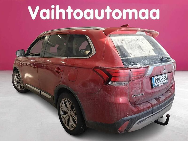 Käytetty Mitsubishi Outlander Active 150 HP (110 kW) 2020 Katumaasturi