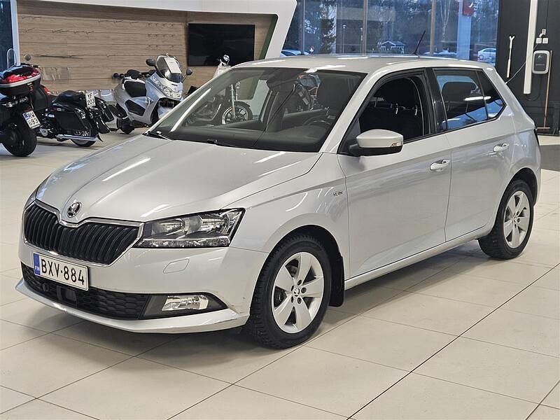 Harmaa Käytetty 2019 Skoda Fabia Soleil Viistoperä | 7 490 € (Hyvä tarjous) - Kuva 1/4