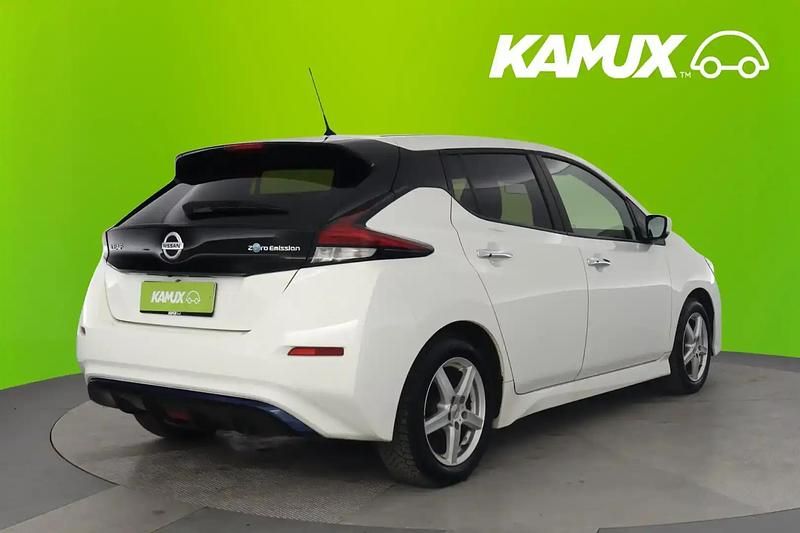 Käytetty Nissan Leaf Acenta 160 kW (218 HP) 2020 Valkoinen Viistoperä