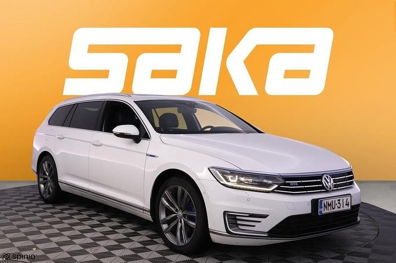 Käytetty 2018 VW Passat GTE Farmari | 16 900 € (Perustarjous) - Kuva 1/3