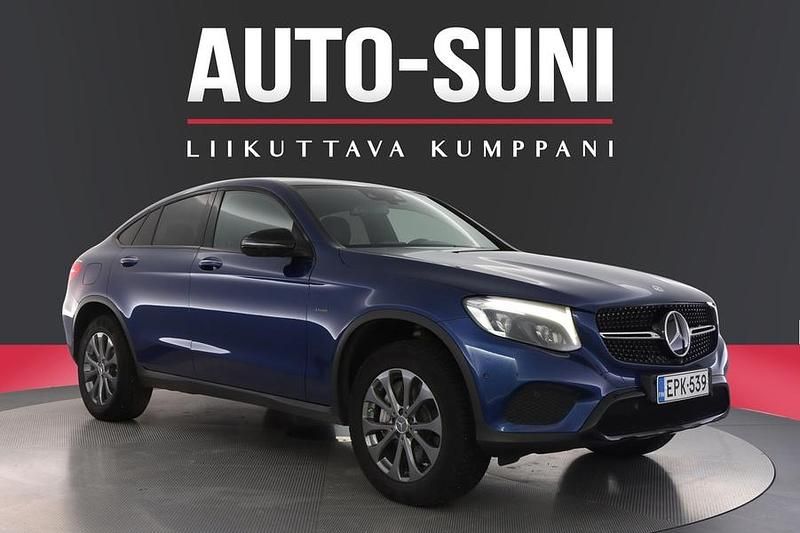 Käytetty Mercedes GLC350 Business 211 HP (155 kW) 2018 Sininen Coupe - kaksiovinen