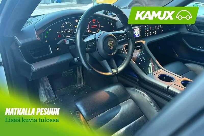 Käytetty Porsche Taycan 4S Performance Package 419 kW (571 HP) 2022 Valkoinen Sedan