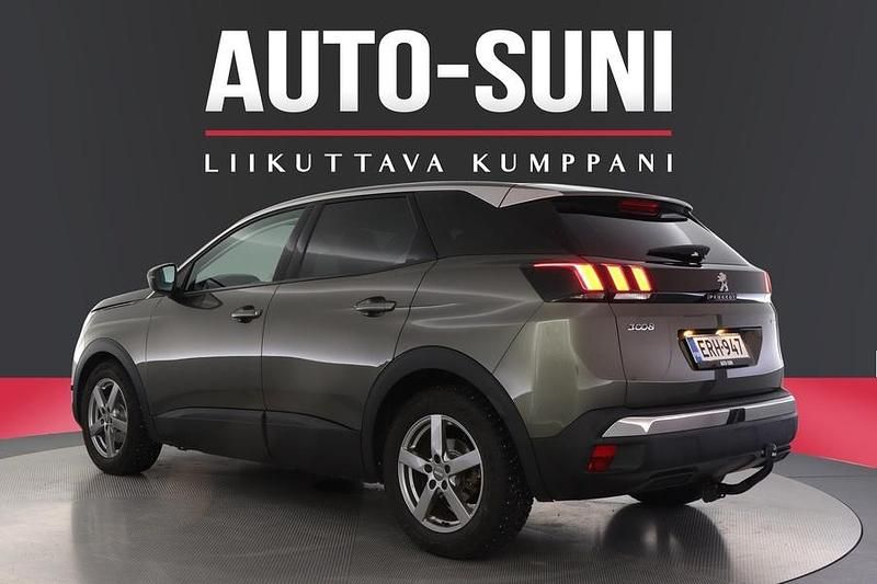 Käytetty Peugeot 3008 Active 131 HP (96 kW) 2017 Vihreä Katumaasturi