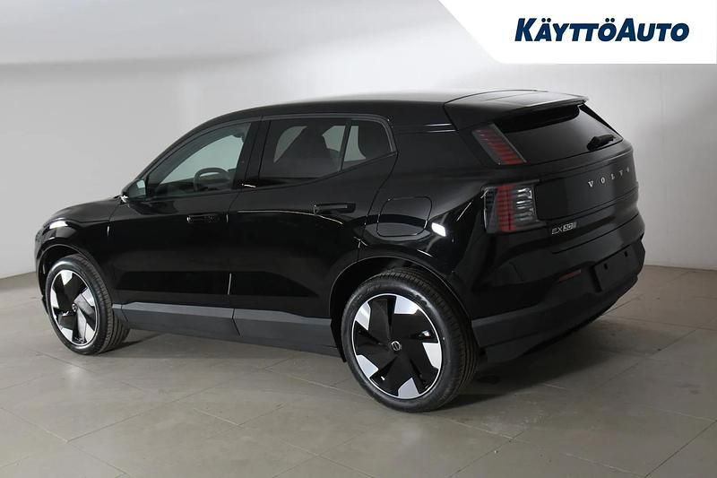 Uusi Volvo EX30 Plus 200 kW (272 HP) 2026 Onyx black met Katumaasturi