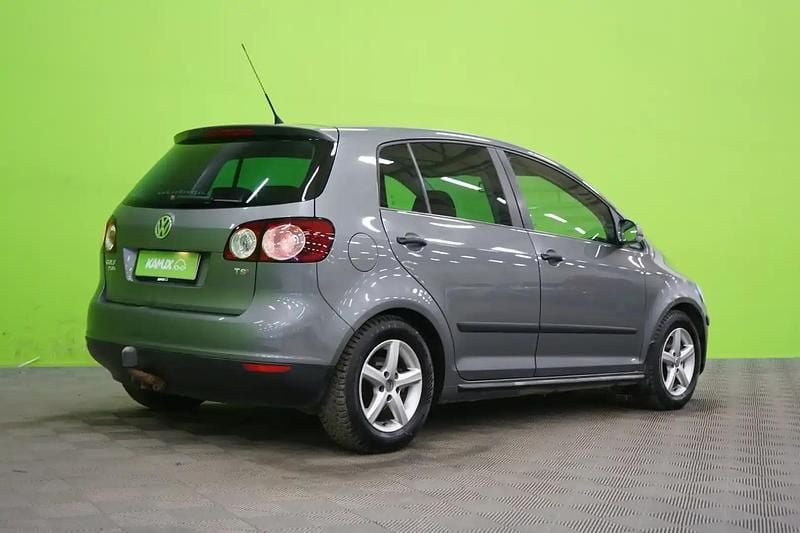 Käytetty VW Golf Plus Cross Comfortline 122 HP (89 kW) 2009 Hopea / harmaa Tila-auto