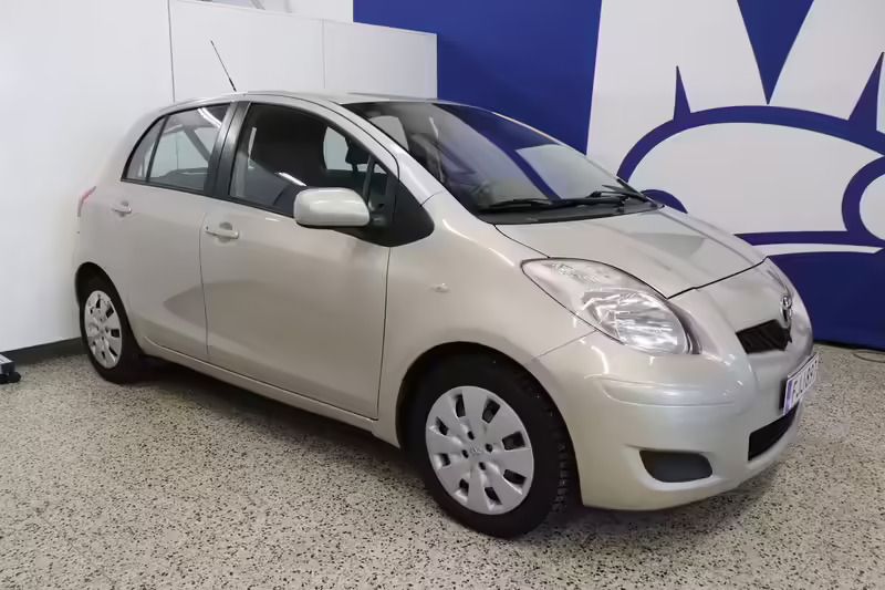 Hopea Käytetty 2009 Toyota Yaris Sol Viistoperä | 6 900 € (Hyvä tarjous) - Kuva 1/4