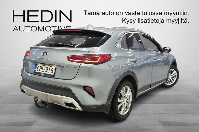 Käytetty Kia XCeed EX 160 HP (117 kW) 2021 Hopea Katumaasturi