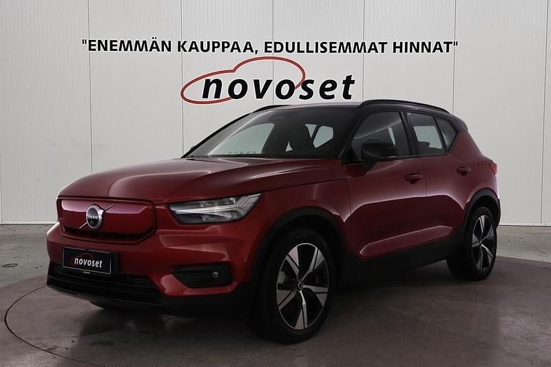 Punainen Käytetty 2021 Volvo XC40 R-Design Katumaasturi | 31 870 € (Perustarjous) - Kuva 1/4