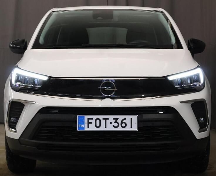 Käytetty Opel Crossland Comfort 131 HP (96 kW) 2021 Valkoinen Katumaasturi