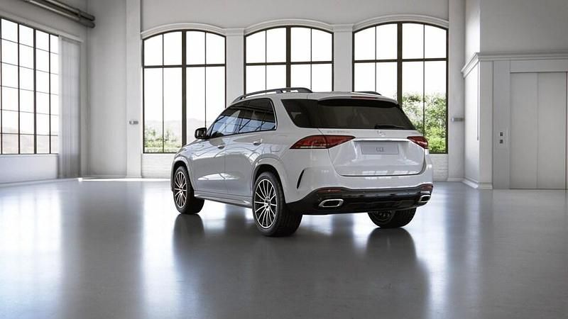 Käytetty Mercedes GLE350 AMG 194 HP (142 kW) 2020 Valkoinen Katumaasturi