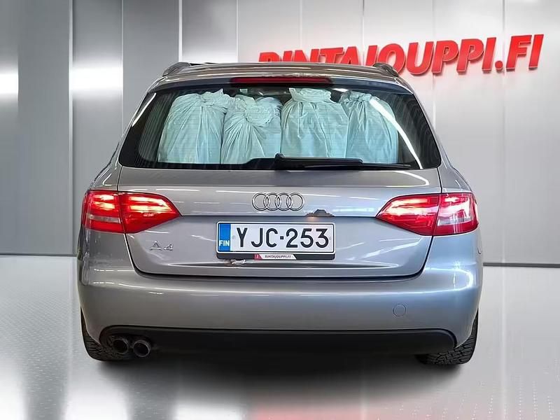 Käytetty Audi A4 Sport 143 HP (105 kW) 2009 Harmaa Farmari