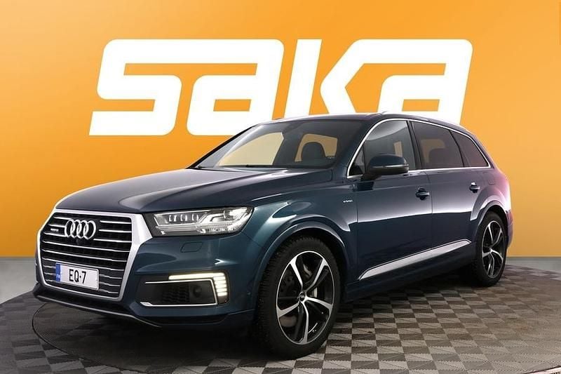 Käytetty Audi Q7 Business 385 HP (283 kW) 2018 Katumaasturi