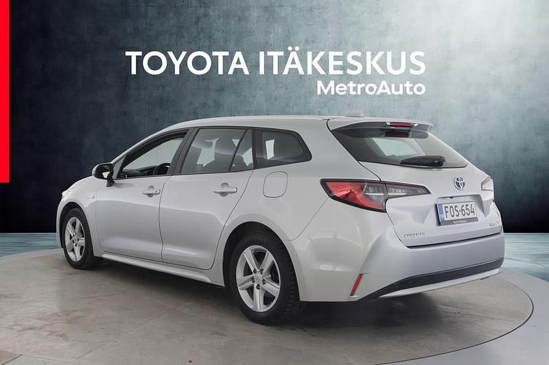 Käytetty Toyota Corolla Active 122 HP (89 kW) 2021 Hopea Farmari