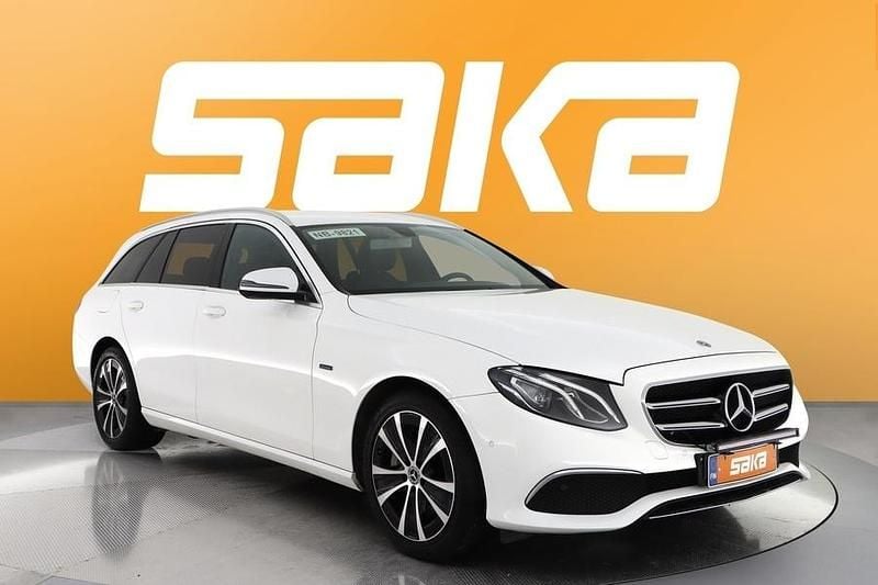 Käytetty 2020 Mercedes E300 Avantgarde Farmari | 25 900 € (Hyvä tarjous) - Kuva 1/4