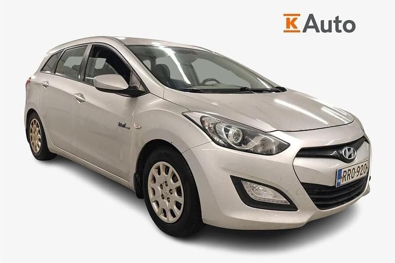 Hopea Käytetty 2014 Hyundai i30 Classic Farmari | 5 900 € (Hyvä tarjous) - Kuva 1/3
